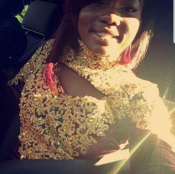 Prom dress - Picture 2 of 3